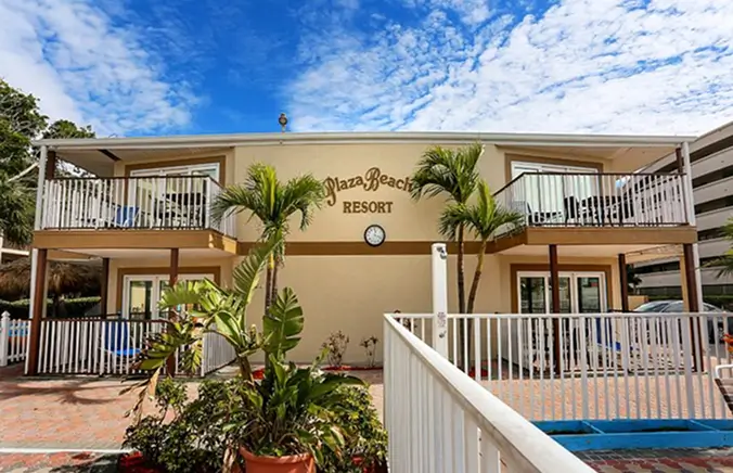 Plaza Beach Hotel